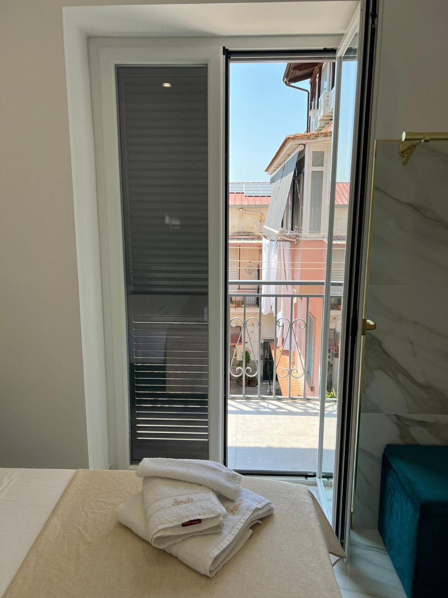 Hotel Familia Neapol Exteriér fotografie