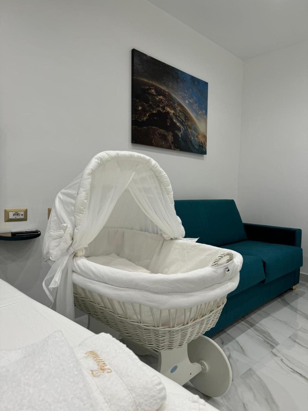 Hotel Familia Neapol Exteriér fotografie