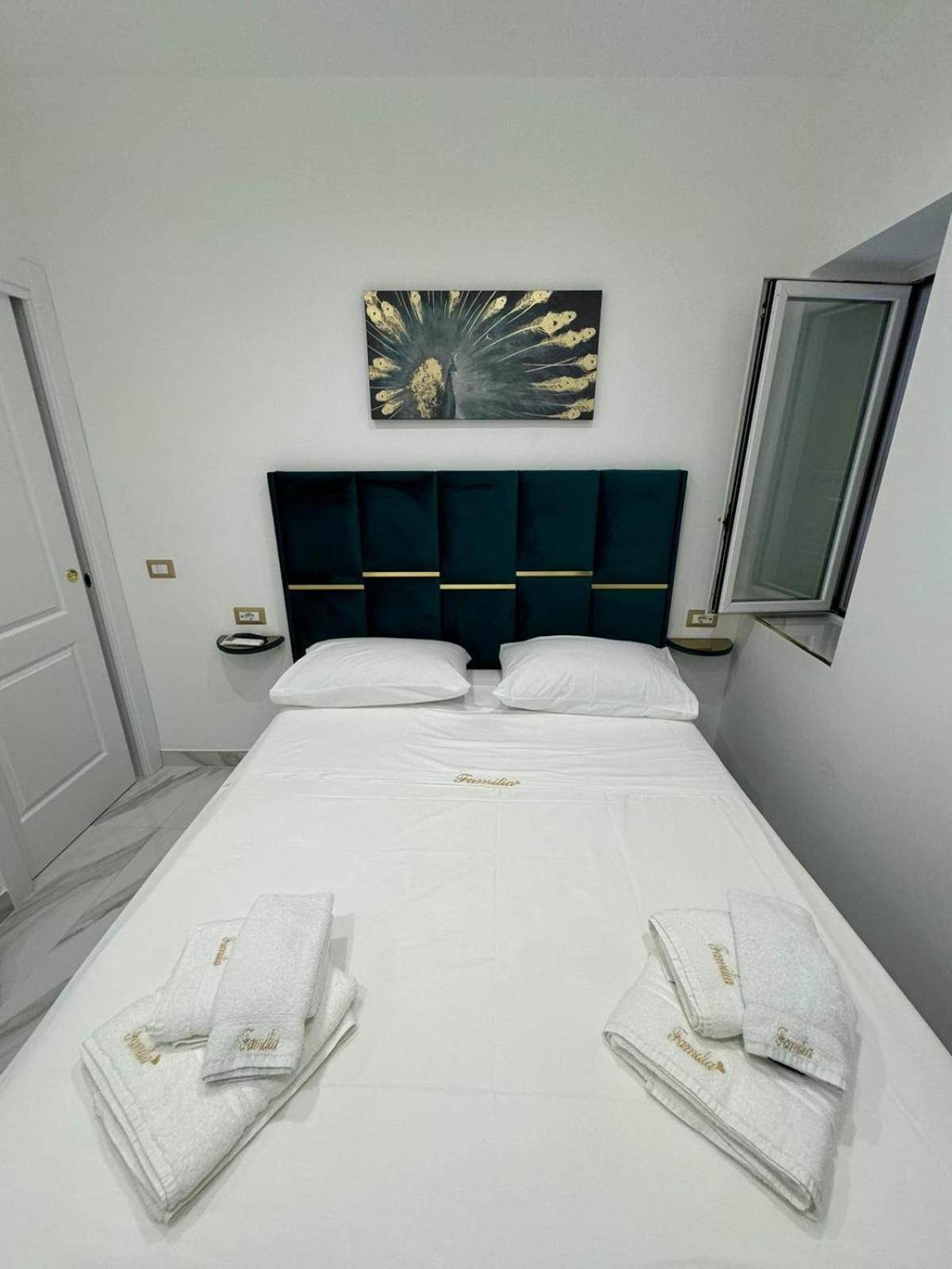 Hotel Familia Neapol Exteriér fotografie