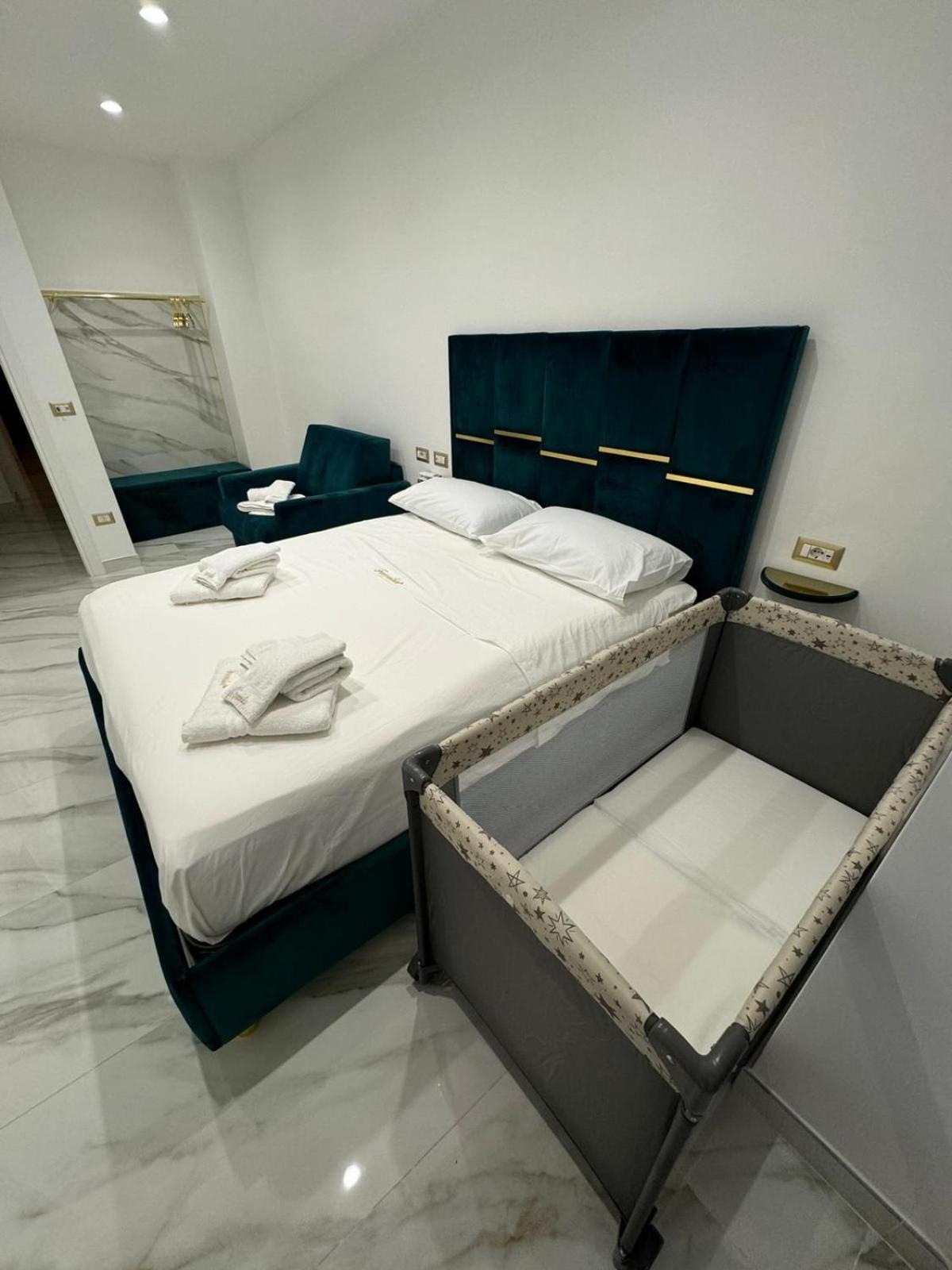 Hotel Familia Neapol Exteriér fotografie